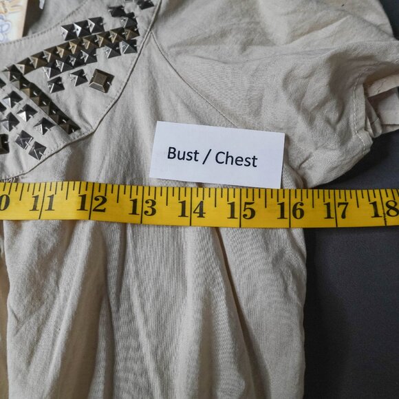 Mudd Womens Top Small Tan Boho Peplum Indie Artsy Clean Girl Studded NEW - Picture 11 of 14